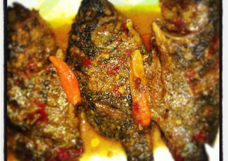 Bagaimana Membuat mujair bumbu merah Lezat