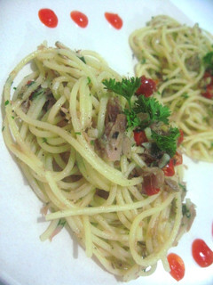 Foto resep spaghetti aglio olio tuna