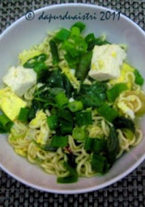 Foto resep mie rebus ijo royo-royo