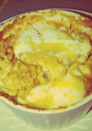 Foto resep Soft boiled eggs in bolognese