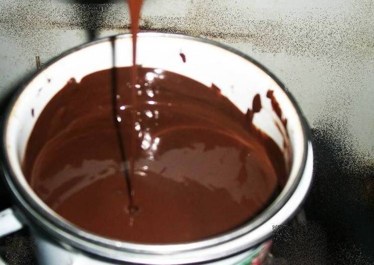 Langkah Mudah untuk Membuat Coklat GANACHE Anti Gagal