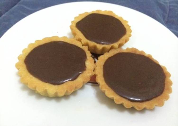  Resep  Pie  Coklat  oleh Endah Putri Nola Cookpad