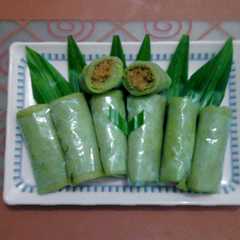 A picture of Dadar Gulung.