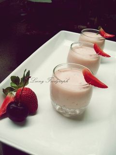 Foto resep YOGURT STRAWBERRY compoud