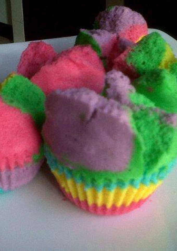 Foto resep bolu kukus rainbow