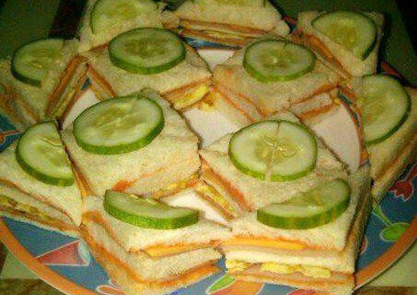 Mini Triangle Sandwich