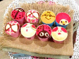 BOLU KUKUS FANCY DENGAN ISI SELAI KACANG