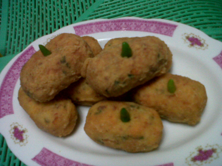 Bagaimana Menyiapkan Kroket Kornet Keju, Bikin Ngiler