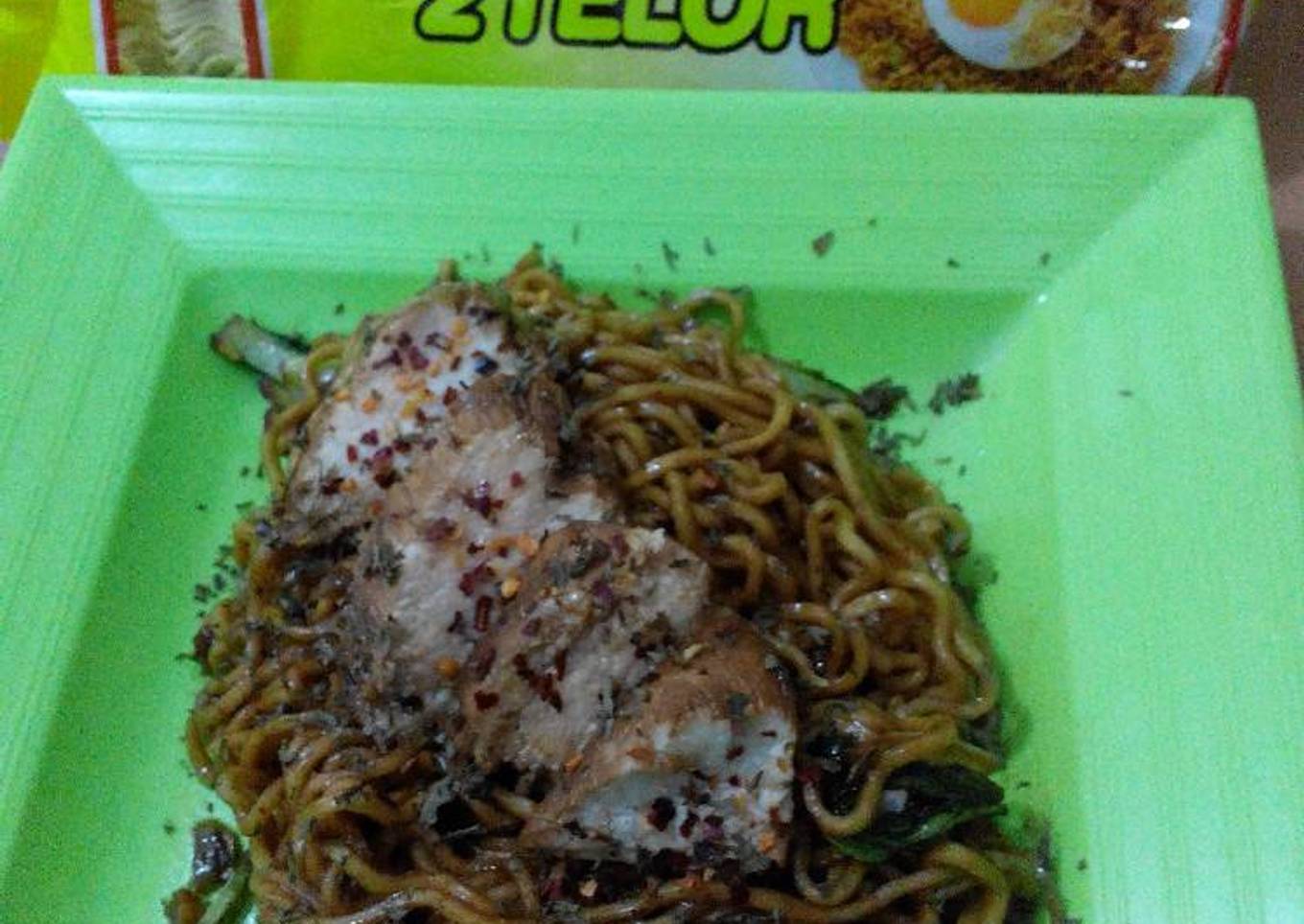 Mie Goreng Ayam Minyak Wijen