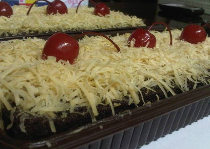 Brownies Panggang Cokelat Keju