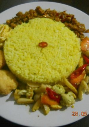 Foto resep Nasi Kuning Praktis