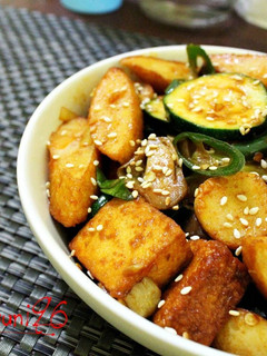 Foto resep Eomuk Bokkeum ( Stir Fried Fish Cakes )