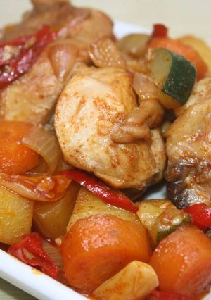Foto resep Dak DoriTang (Korean Spicy Chicken Stew)