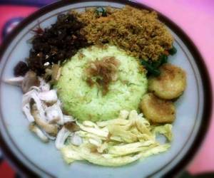 Mudah Cepat Memasak Nasi Kuning Ulang Tahun Gurih Mantul