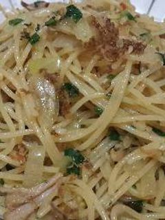 Foto resep spaghetti aglio olio campur-campur
