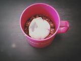 Apple crisp in mug with microwave