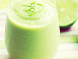 Smoothies alpukat + air kelapa