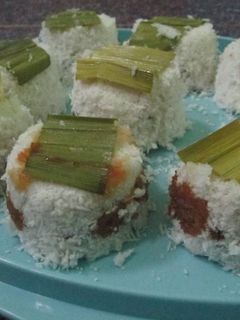 Foto resep Cemilan : Kue Berkel (Kue Beras isi Gula)