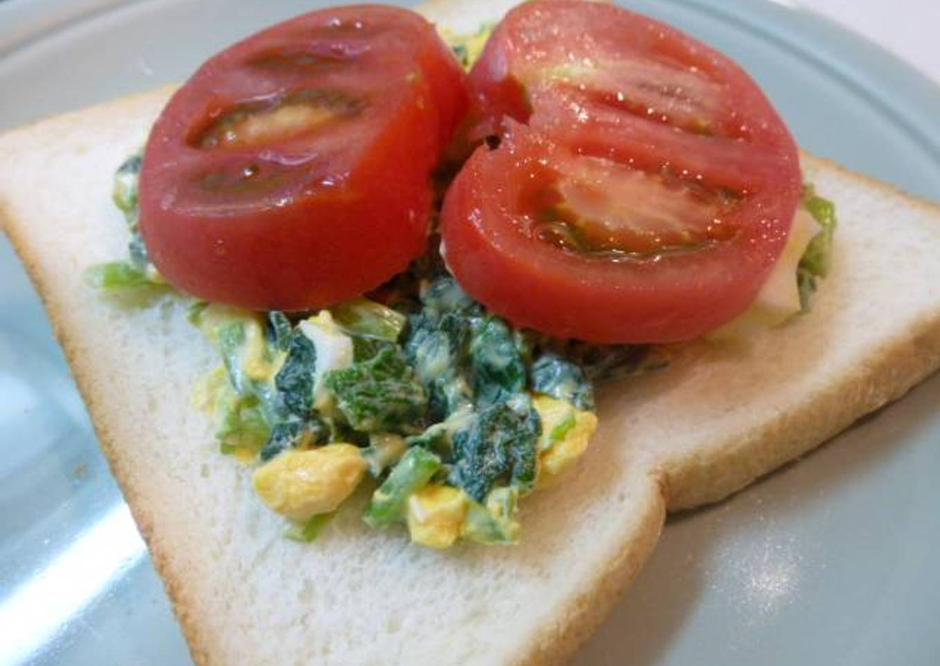 Burger Salad Bayam praktis dan sehat