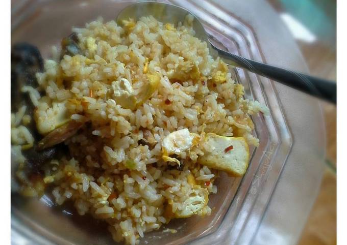 Anti Ribet, Buat Nasi Goreng Terasi Saus Tiram Farah Quinn