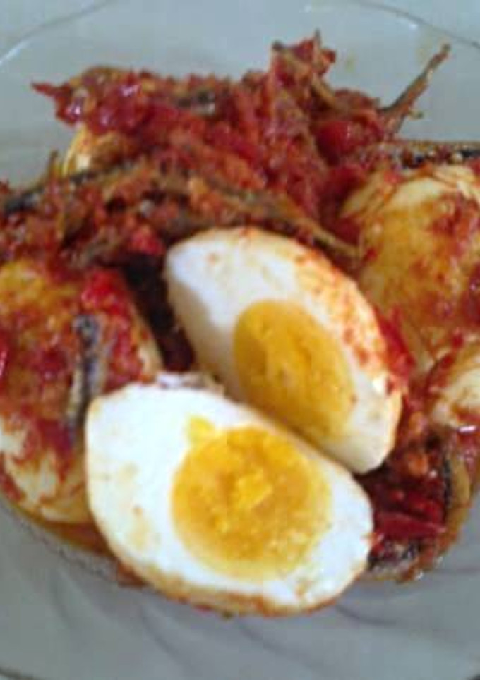 Foto resep Telur Balado Ikan Teri sederhana