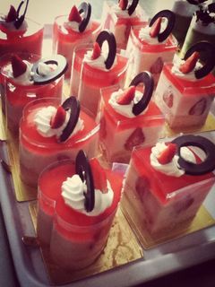 Foto resep Bavarois Strawberry Cake