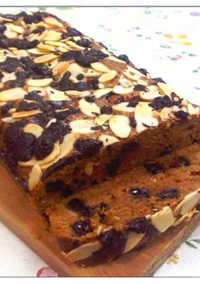Foto resep Choco Chip & Almond Blondies