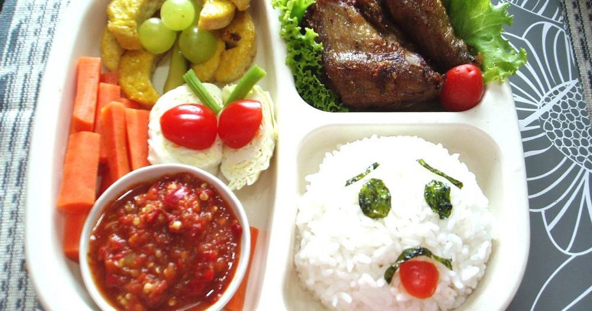 Resep Bento Resep Bento Ayam Penyet oleh Selli Salbiah - Cookpad