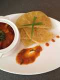ROTI CANE SAUS AYAM ASAM PEDAS