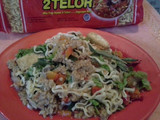SALAD COMIE