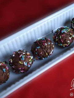 Foto resep Rainbow Chocolate Balls