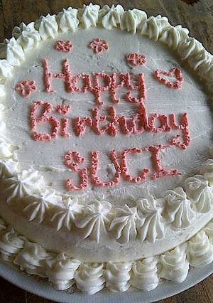 Foto resep moist chocolate birthday cake