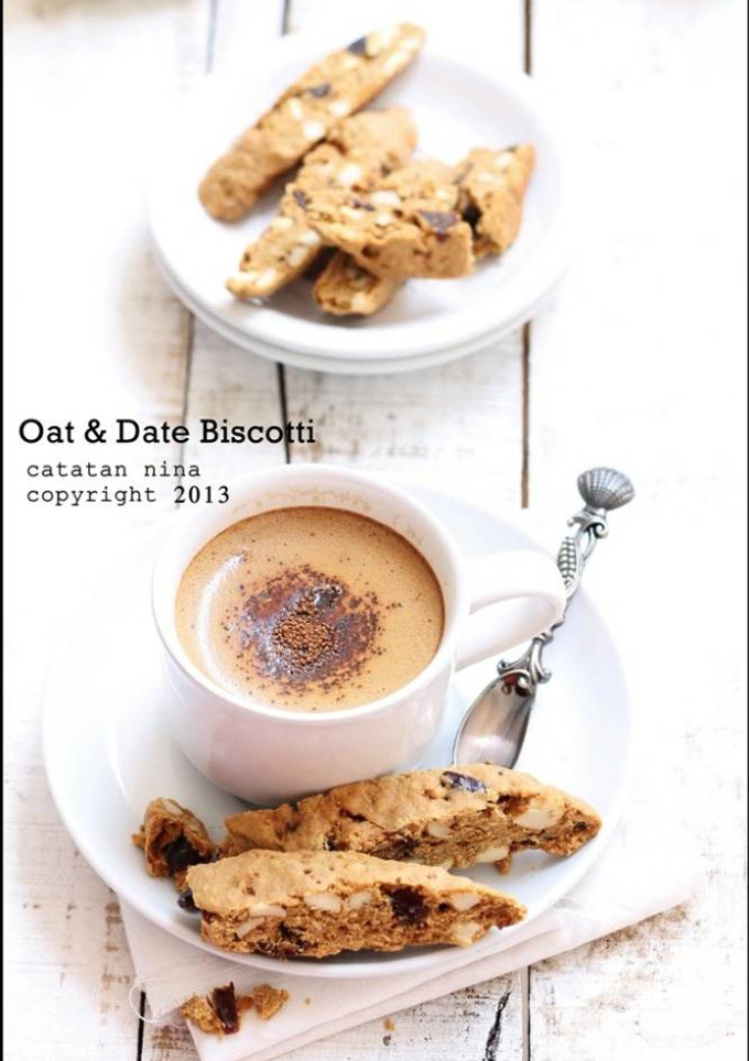 Foto resep OAT & DATE BISCOTTI