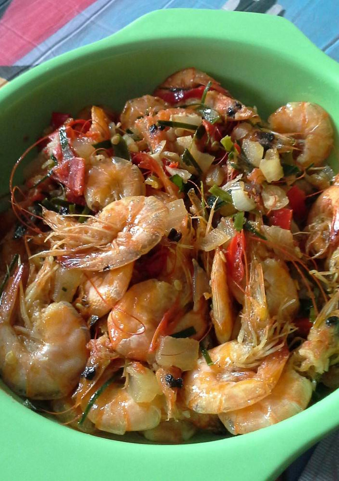 Foto resep Tumis Udang Daun Jeruk