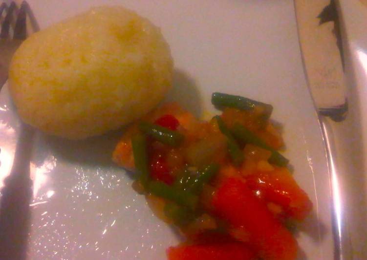 Salmon panggang saus asam manis