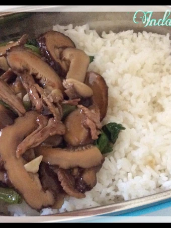 Cara Mudah Menyiapkan Resep Lunch Bento with Bakcoy Tumis Saos Tiram Anti Ribet, Bikin Ngiler