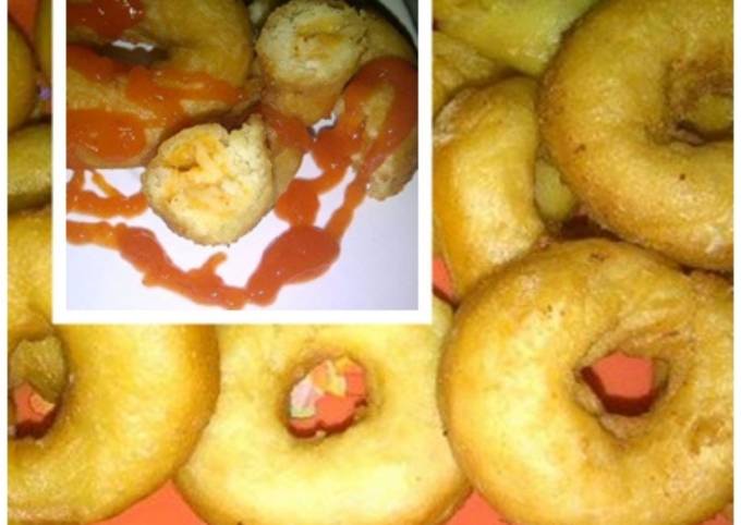 DONAT ISI SAUS SAMBAL DAN KEJU