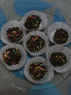 Foto resep Bola Bola Coklat Praktis