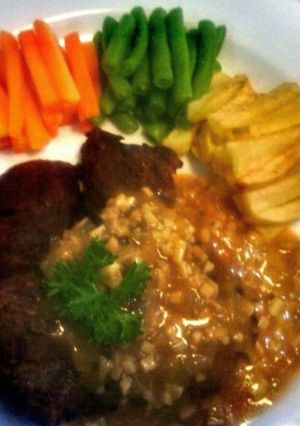 Foto resep Tenderloin steak with mushroom sauce