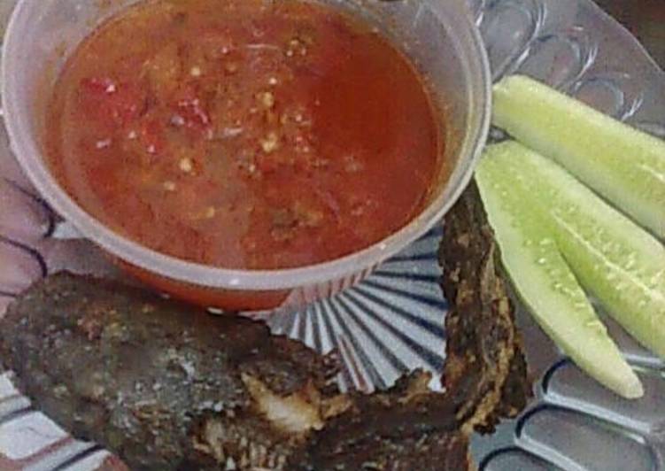 sambal pecel lele