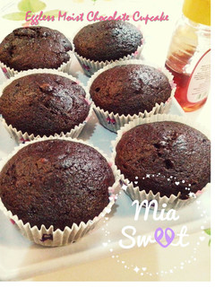 Foto resep Eggless Moist Chocolate Cupcake, cake tanpa telur, tanpa mikser, resep mudah & anti gagal.