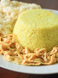 Foto resep Nasi Kuning Komplit Sederhana