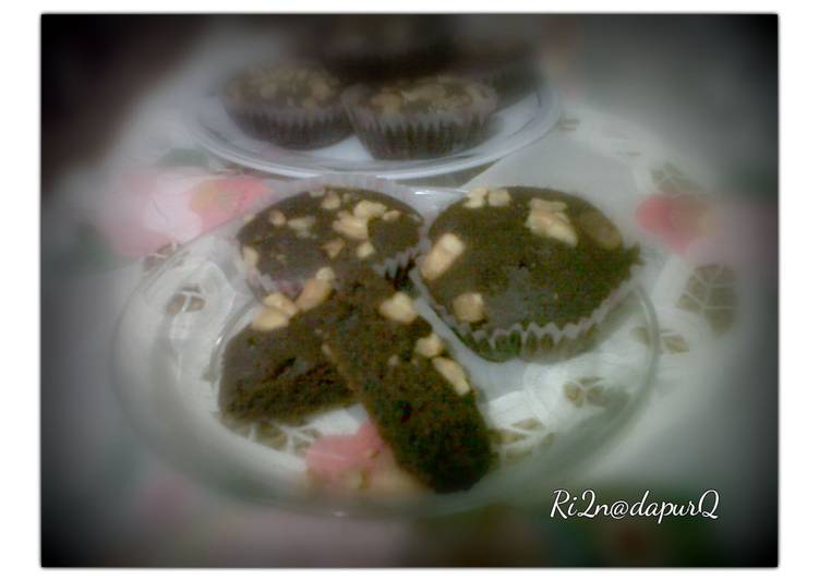 Eggless Moist Chocolate Milo versi oven