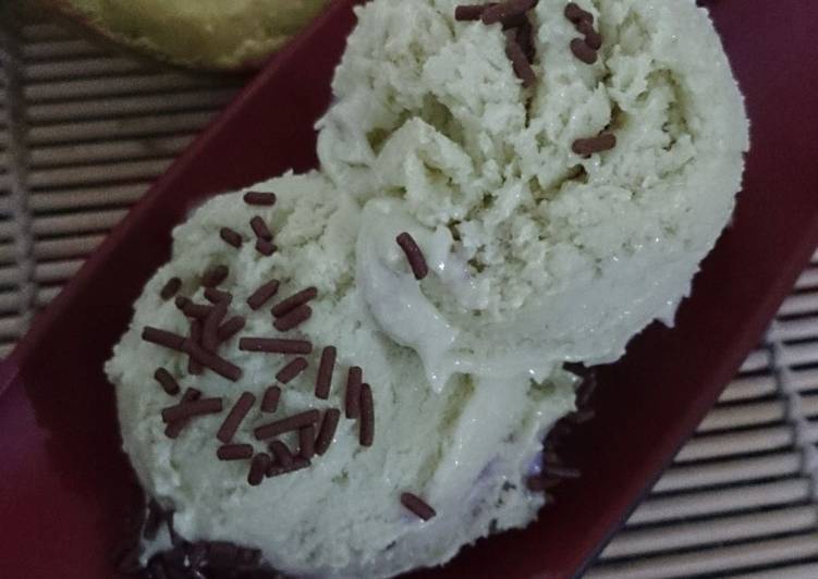 Resep ES KRIM ALPUKAT HOMEMADE Anti Gagal
