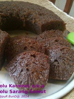 Foto resep "Bolu Karamel a.k.a Bolu Sarang Semut"