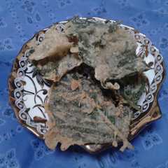 รูปของ Rempeyek bayam