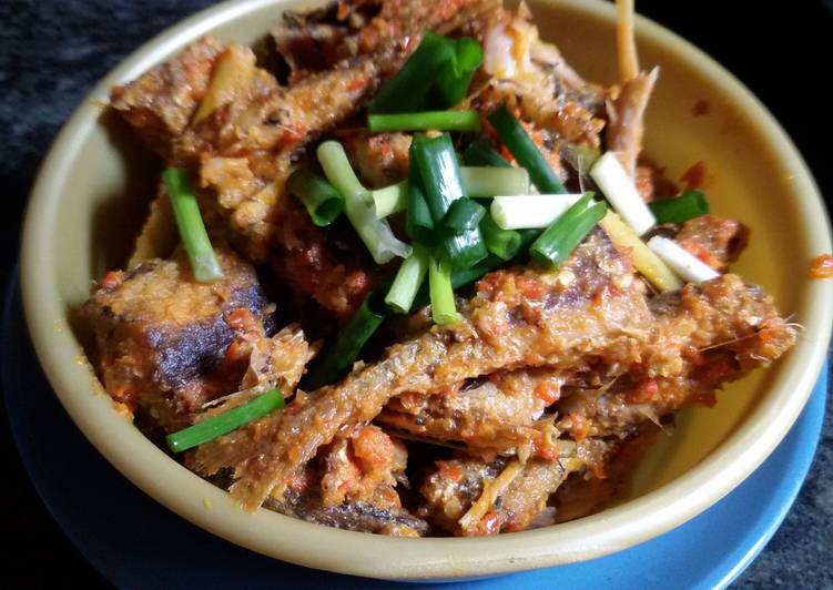 Resep Ikan Pindang Masak Santan Oleh Bundaal Cookpad 