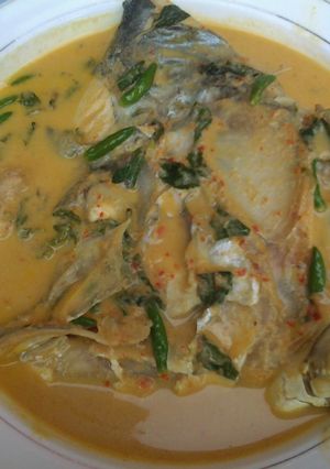 Foto resep gulai kapalo ikan 