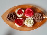 Puding roti bunga rose