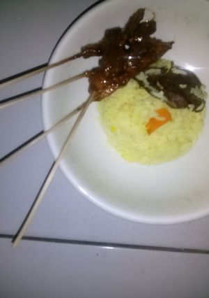 Foto resep nasi kuning ogah repot